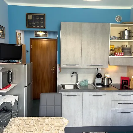 Апартаменты Casa Carlotta Сан-Бартоломео-аль-Маре